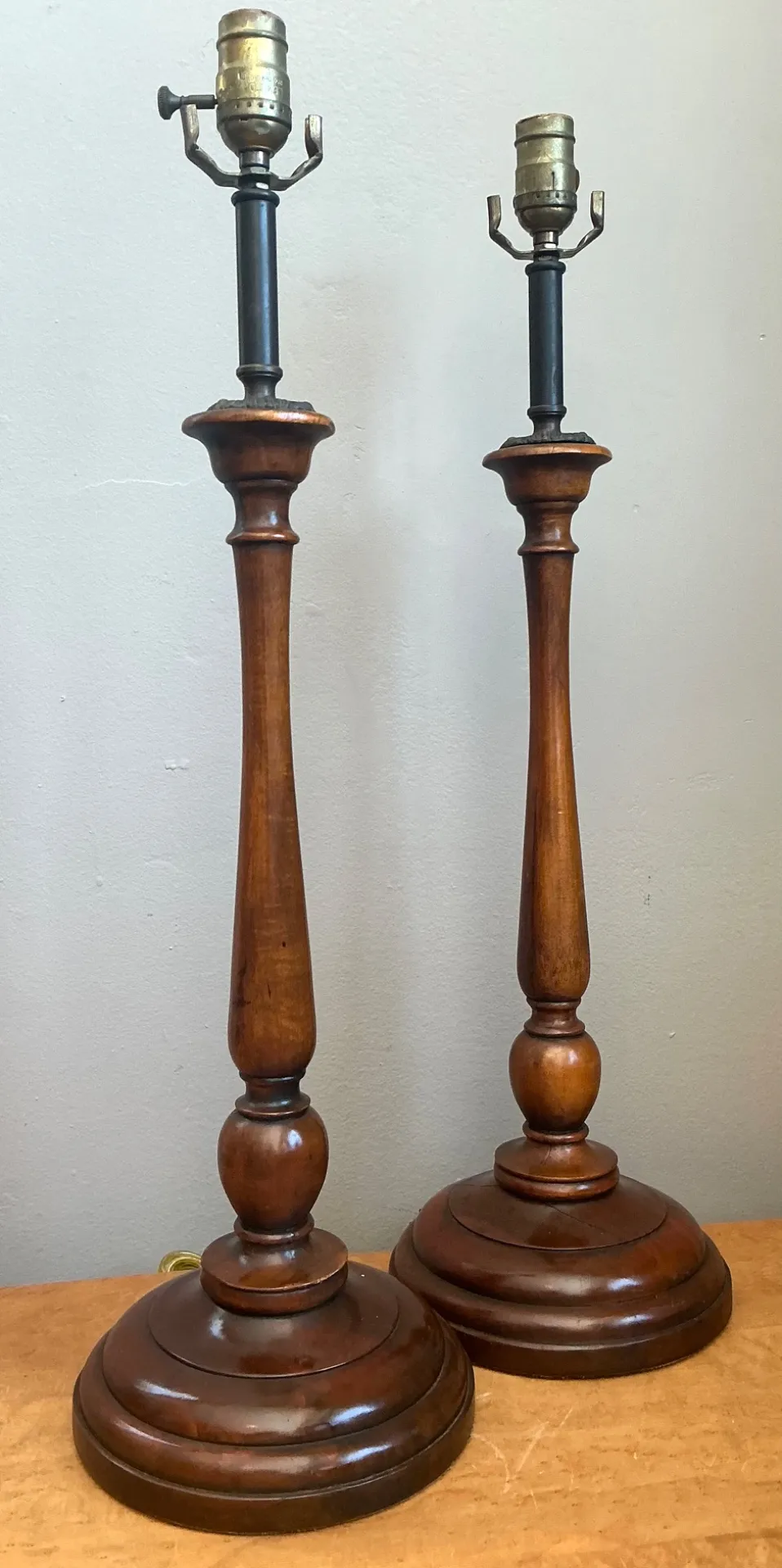 Vintage Theodore Alexander Turned Wood Candlestick Table Lamps - A Pair — additional photo 2