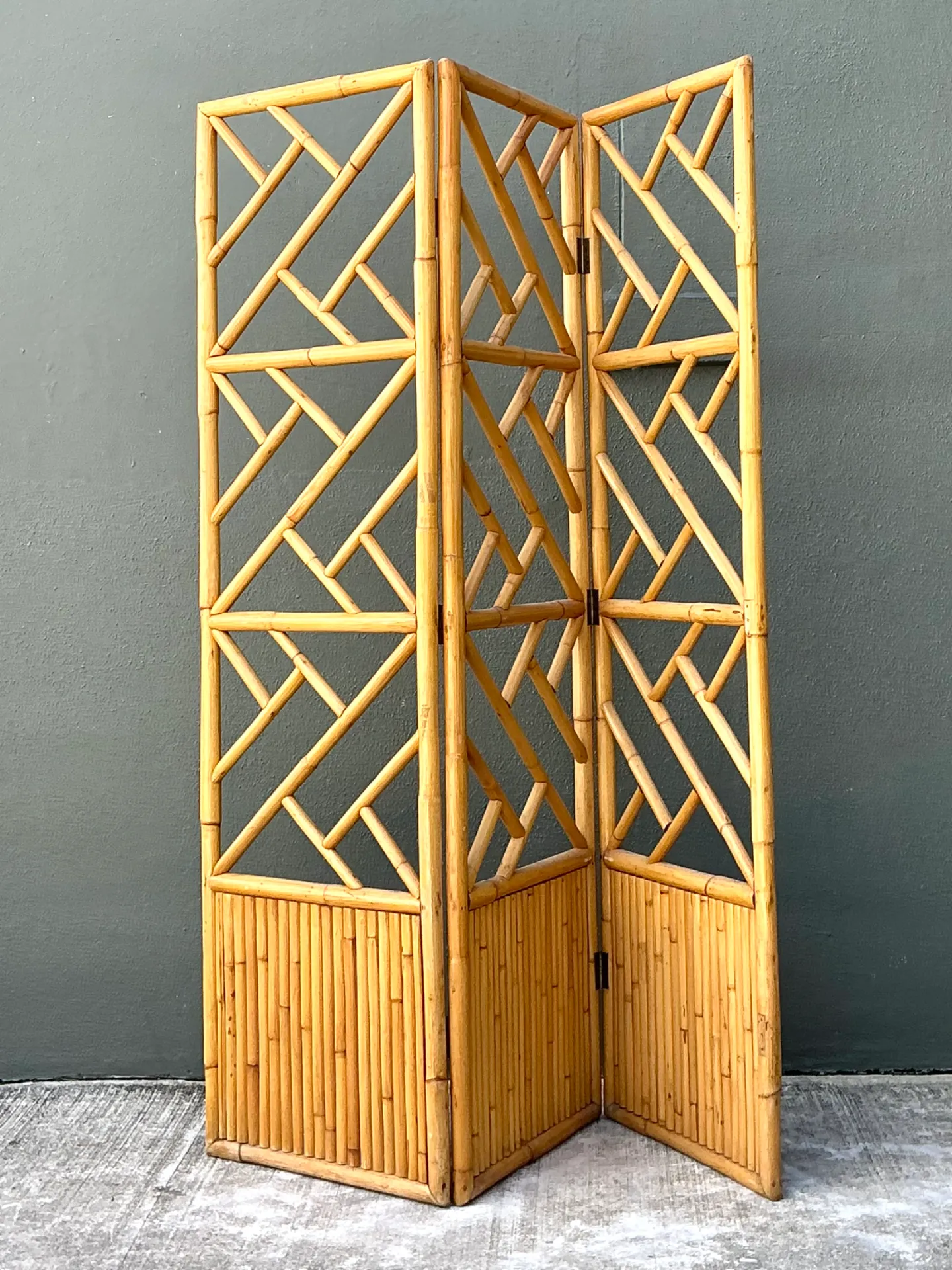 Vintage Rattan Chinese Chippendale Folding Screen — additional photo 6