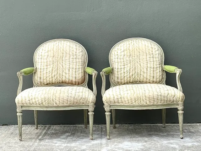 Vintage Louis XVI Style Printed Swag Armchairs - Pair — additional photo 8