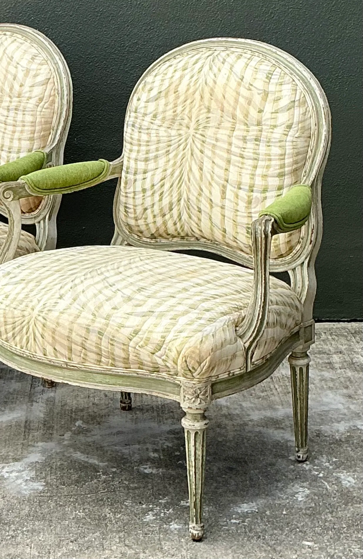 Vintage Louis XVI Style Printed Swag Armchairs - Pair — additional photo 6