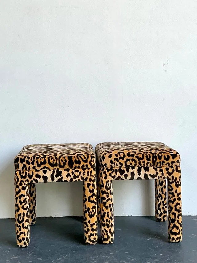 Vintage Leopard Velvet Upholstered Stools - Set of 2 — additional photo 4