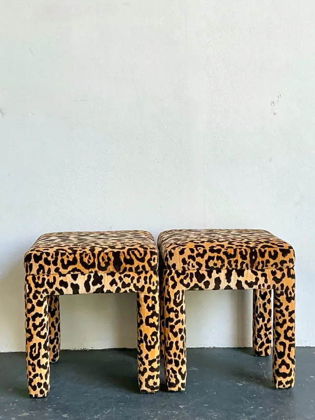 Vintage Leopard Velvet Upholstered Stools - Set of 2 — additional photo 2