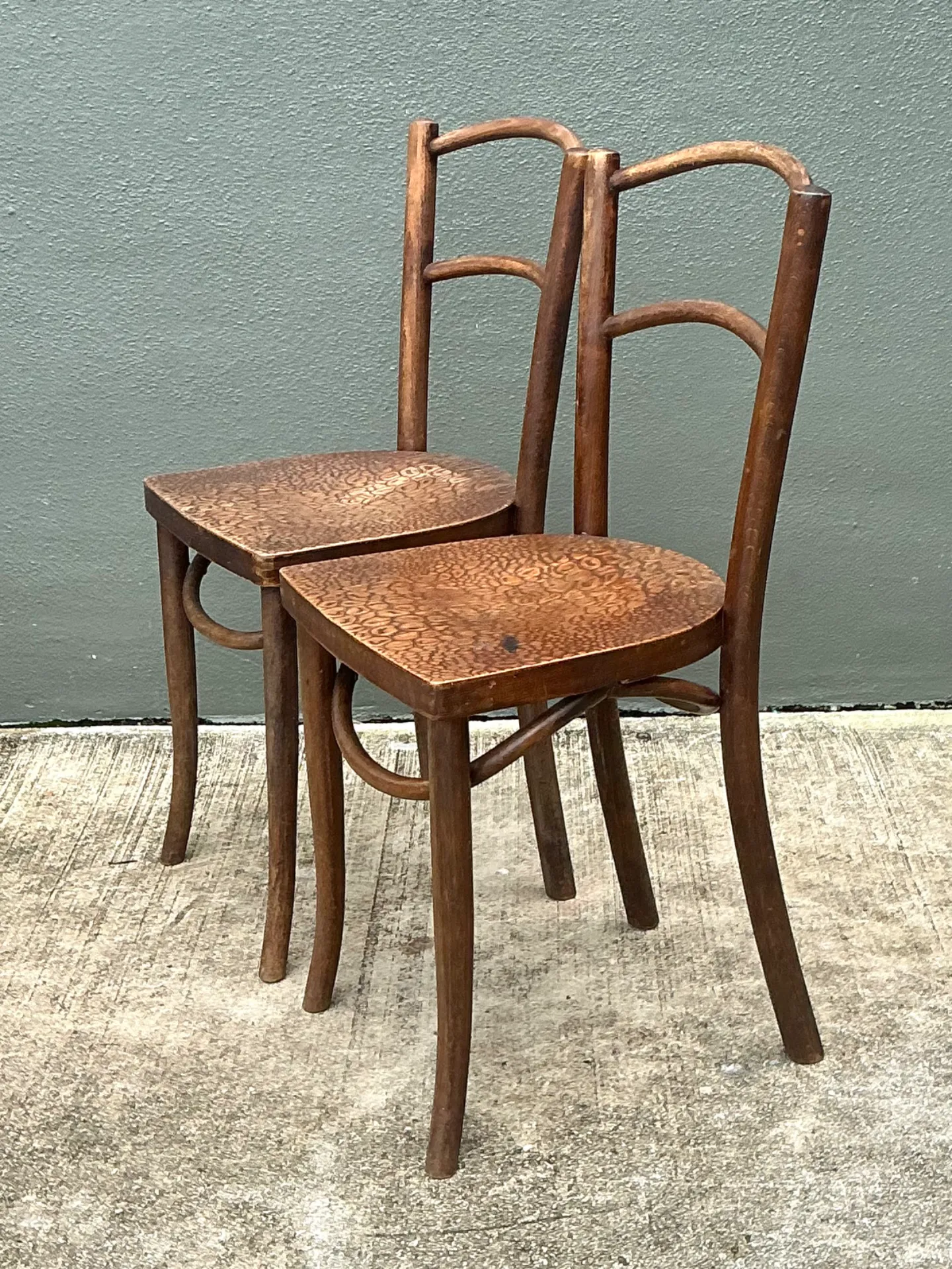 Vintage Carved Crocodile Wood Dining Chairs - A Pair — additional photo 8
