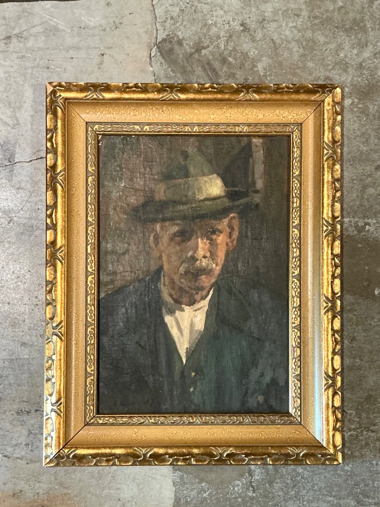 Vintage Framed Oil Portrait on Canvas — additional photo 4