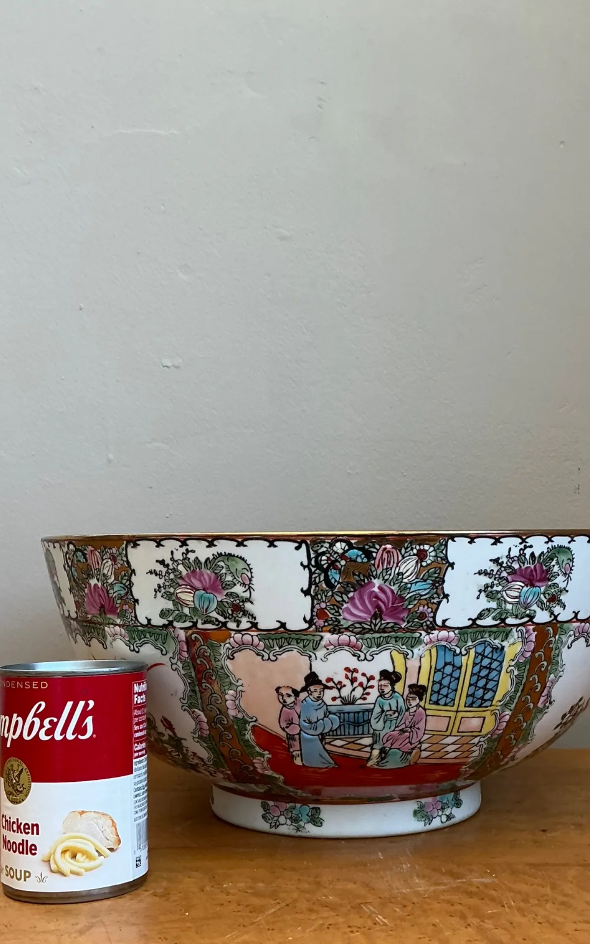 Qing Famille Rose Porcelain Decorative Bowl — additional photo 3