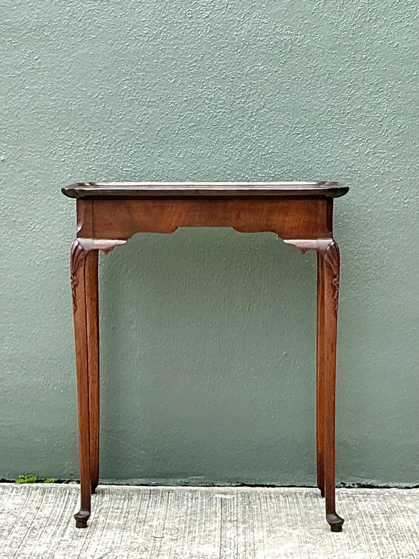 Vintage Queen Anne Tea Table — additional photo 1