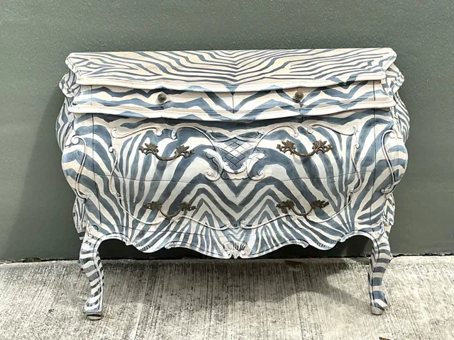 Vintage Hand Painted Zebra Bombe Chest — additional photo 6
