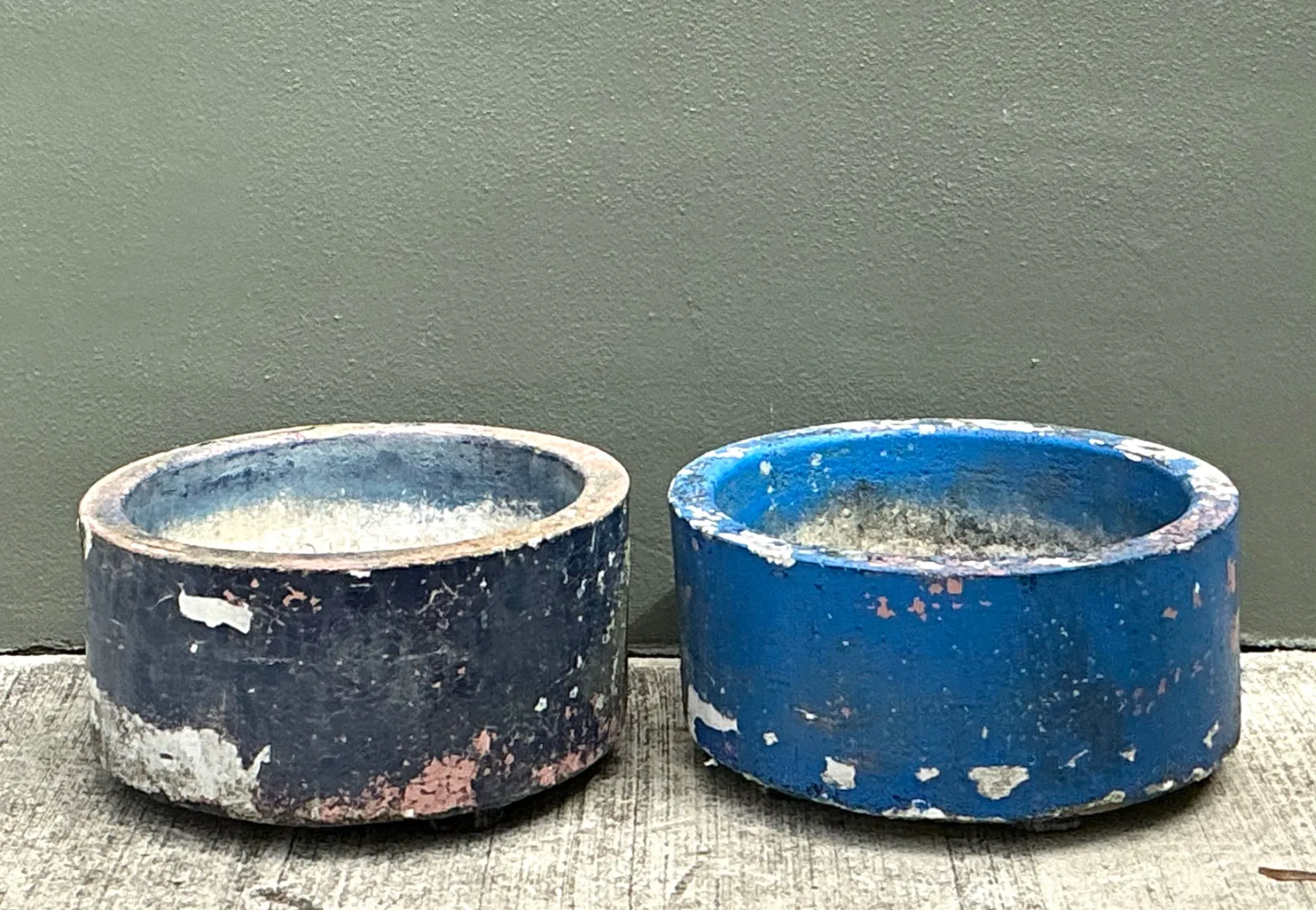 Vintage Distressed Painted Cement Planters - Set of 2 — additional photo 3