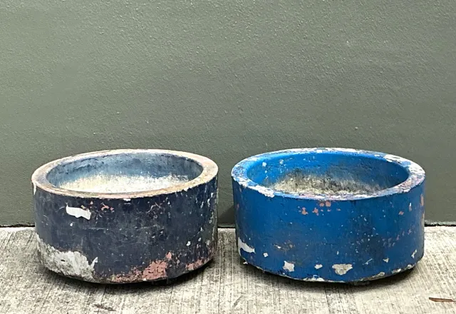 Vintage Distressed Painted Cement Planters - Set of 2 — additional photo 5