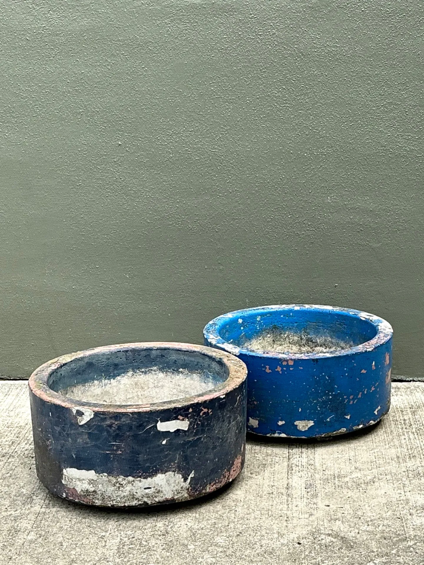 Vintage Distressed Painted Cement Planters - Set of 2 — additional photo 6