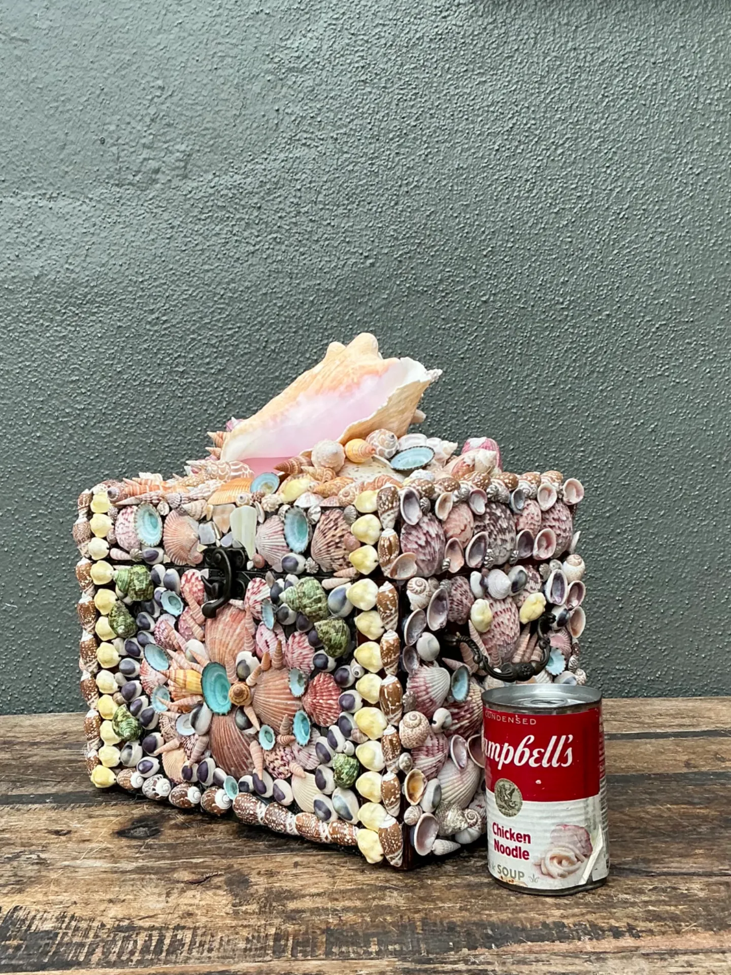 Vintage Shell Embellished Decorative Box — additional photo 3