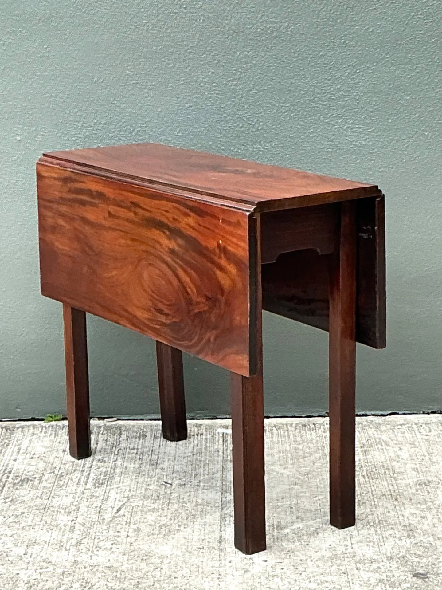Vintage Mahogany Drop Leaf Table — additional photo 4