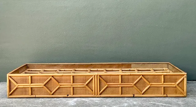 Vintage Rattan Chaise Platform — additional photo 3