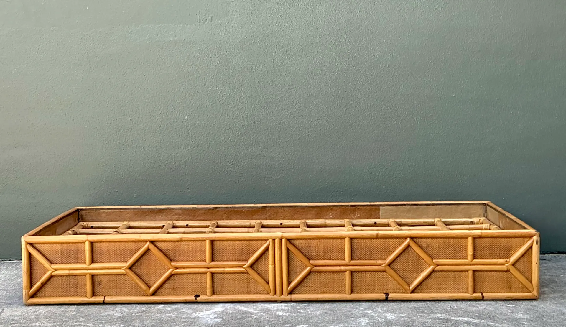 Vintage Rattan Chaise Platform — additional photo 1