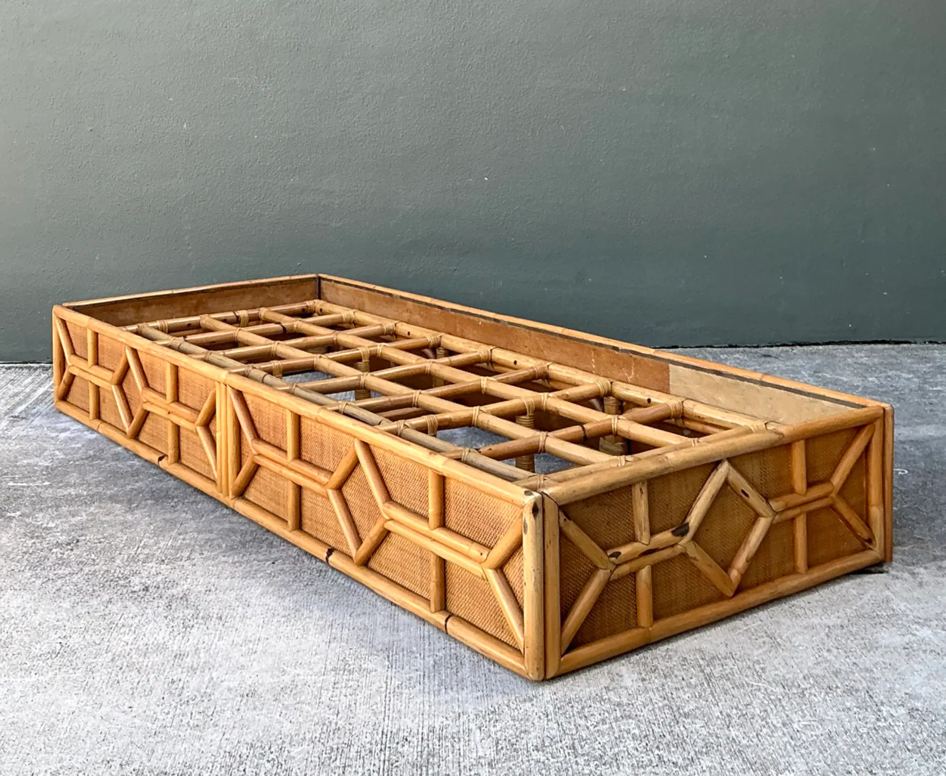 Vintage Rattan Chaise Platform — additional photo 2