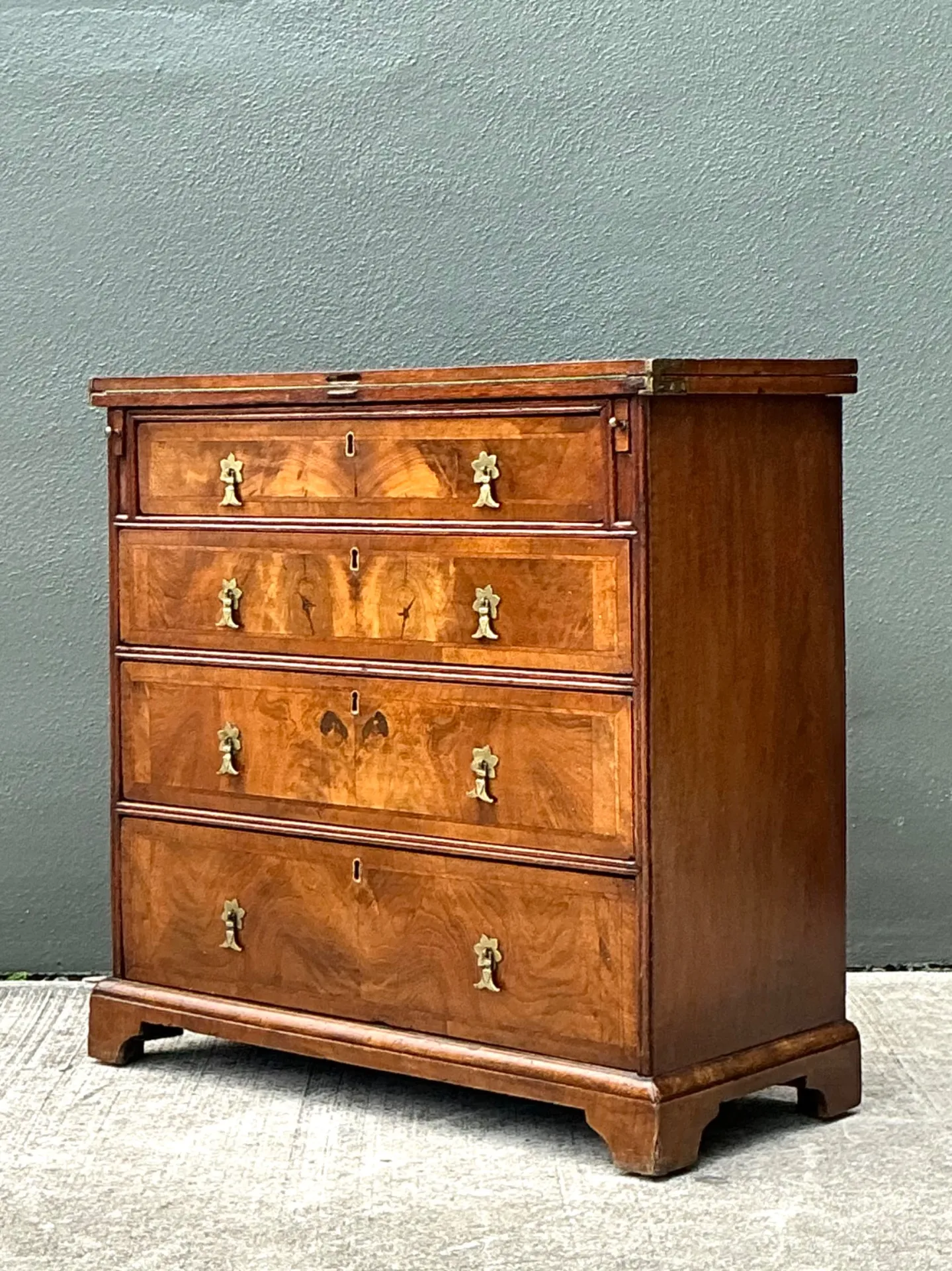 Vintage George 1st Flip Top Bachelors Chest — additional photo 7