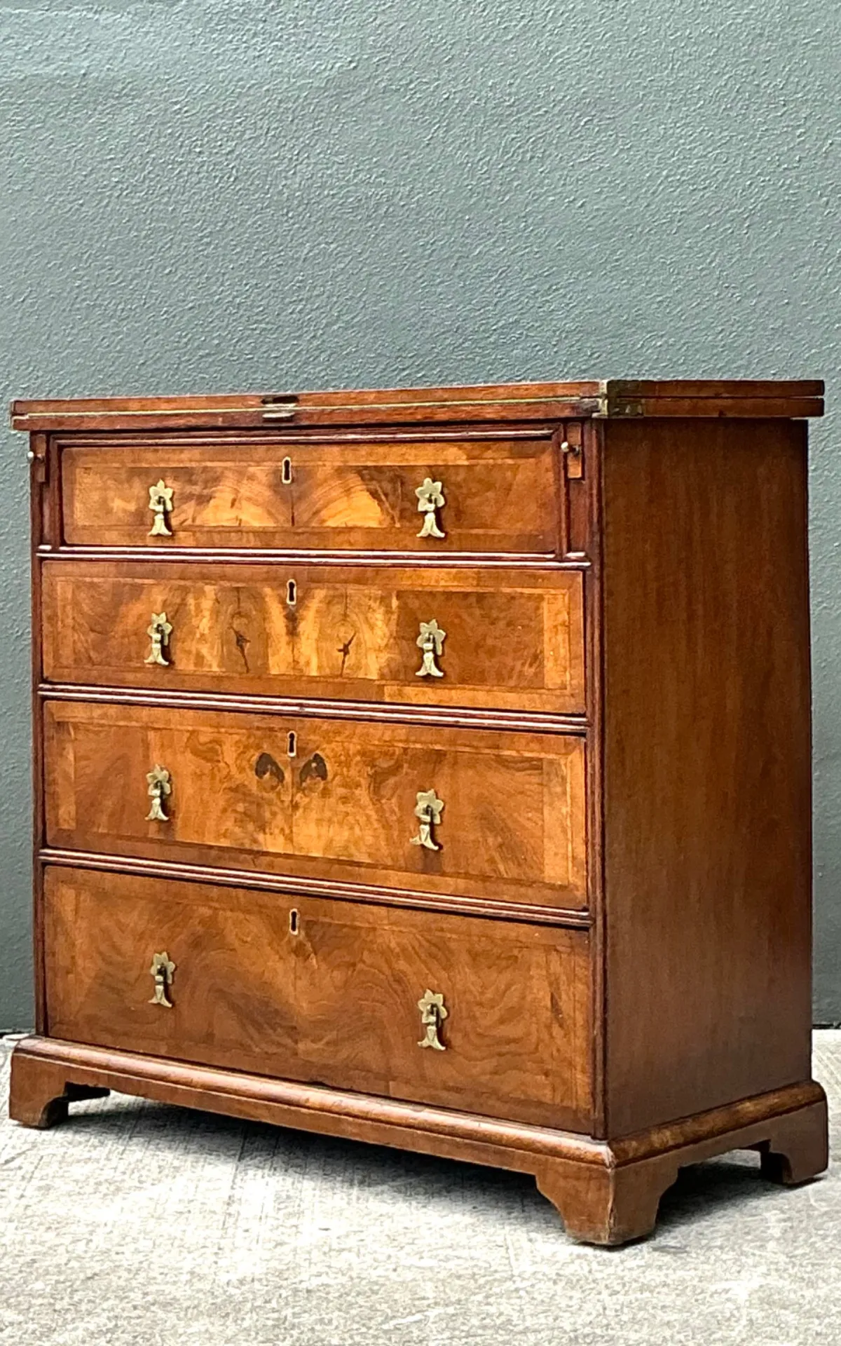 Vintage George 1st Flip Top Bachelors Chest — additional photo 7