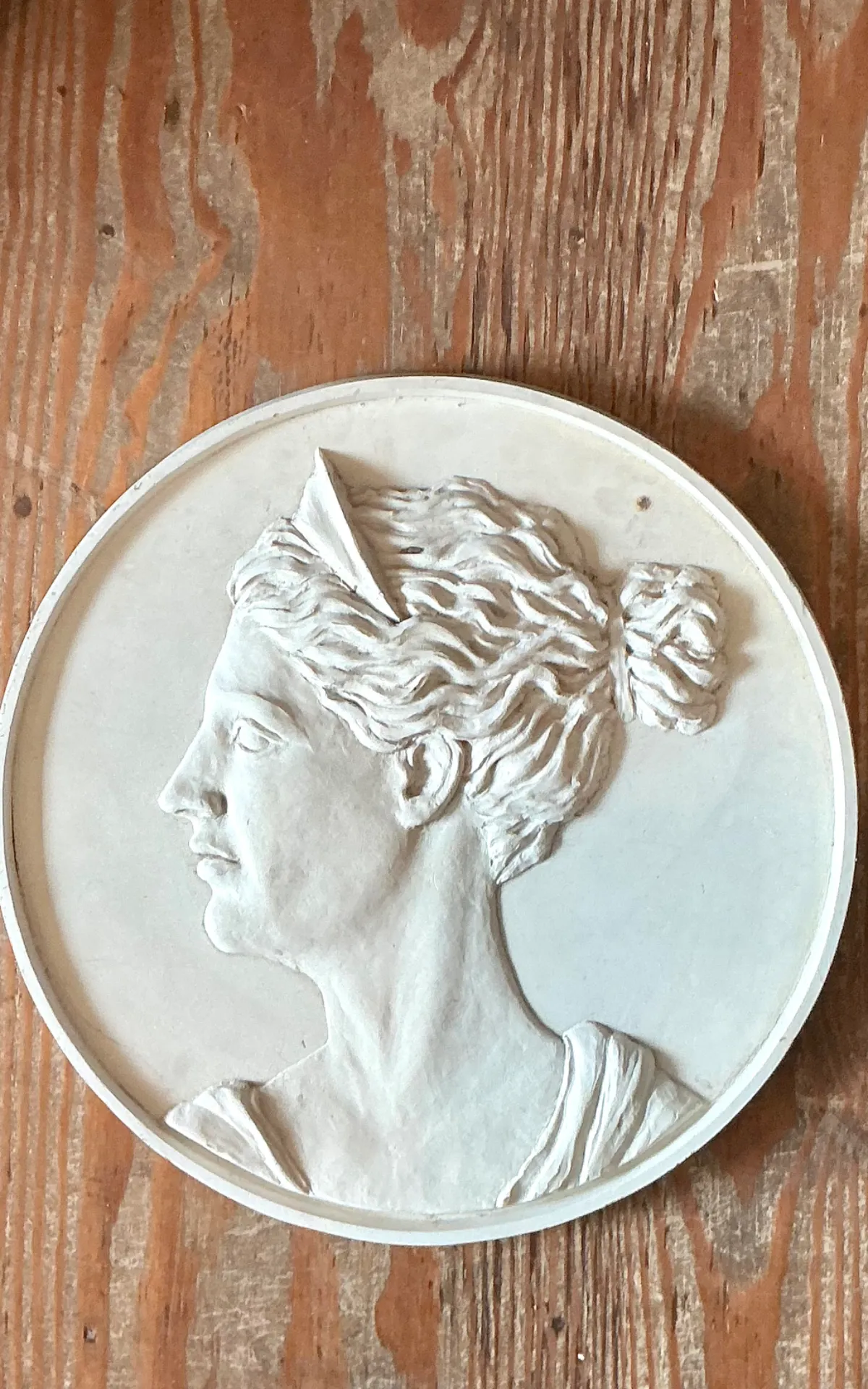 Vintage Bas Relief Portrait Of Artemis Medallion — additional photo 4