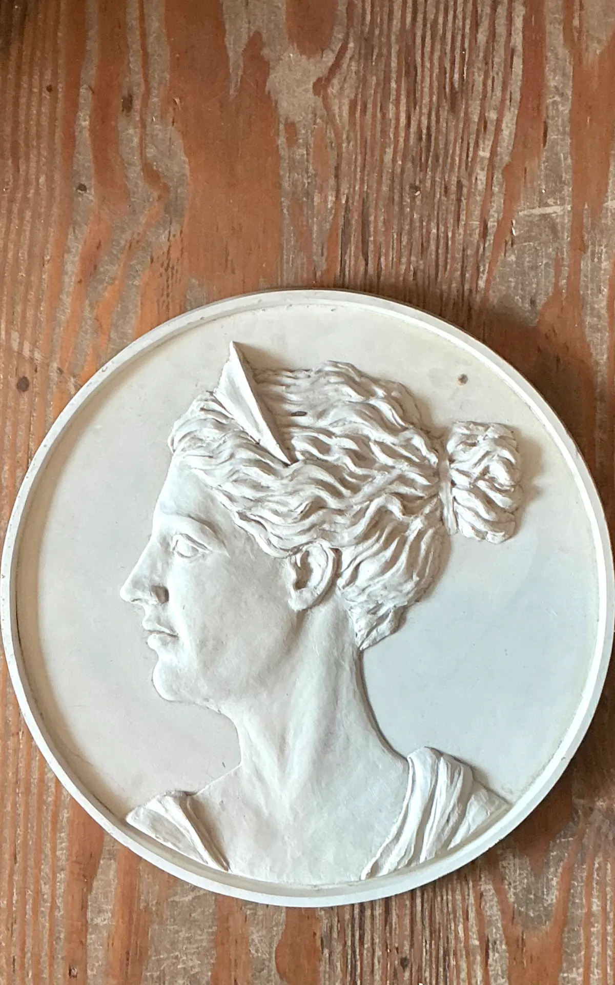 Vintage Bas Relief Portrait Of Artemis Medallion — additional photo 3