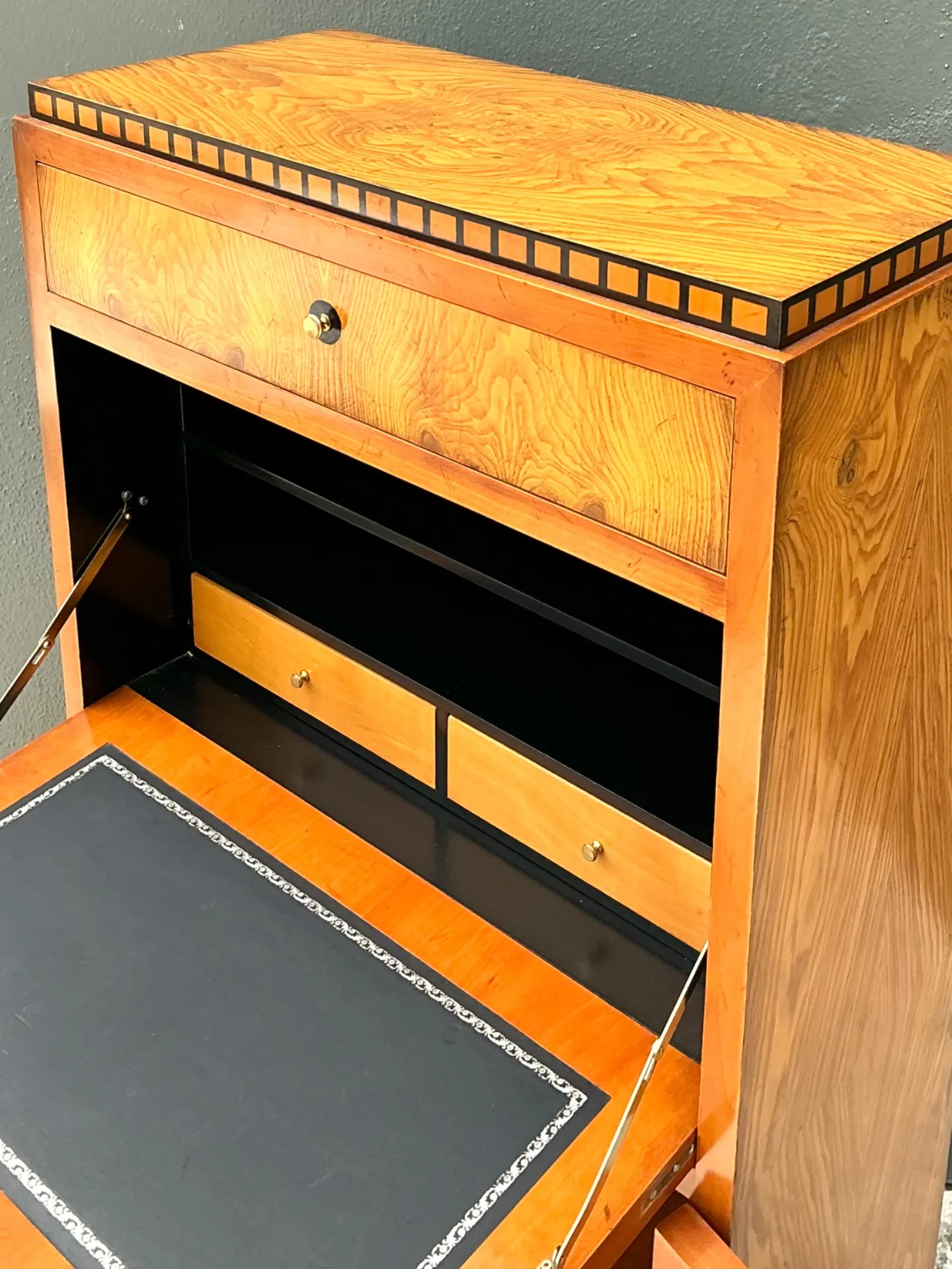 Vintage Art Deco Burlwood Secretaire Cabinet — additional photo 5