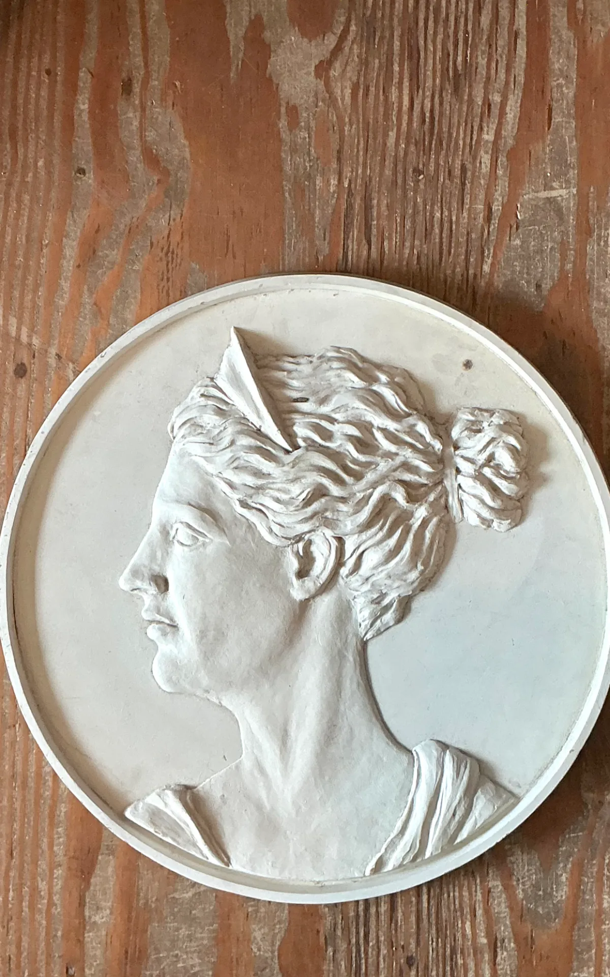 Vintage Bas Relief Portrait Of Artemis Medallion — additional photo 8