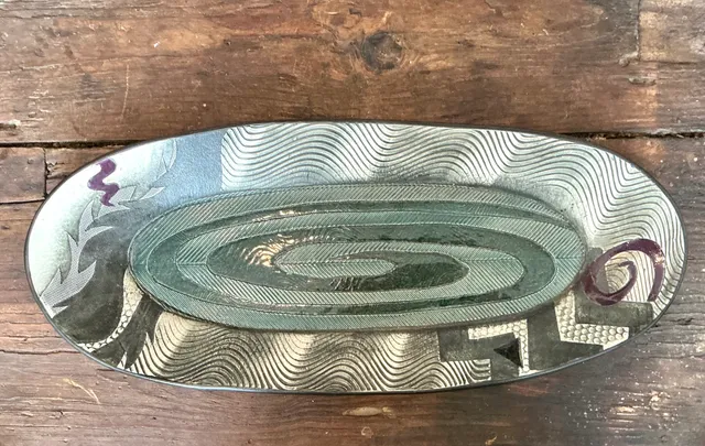 Vintage Geometric Patterned Pottery Tray — additional photo 7