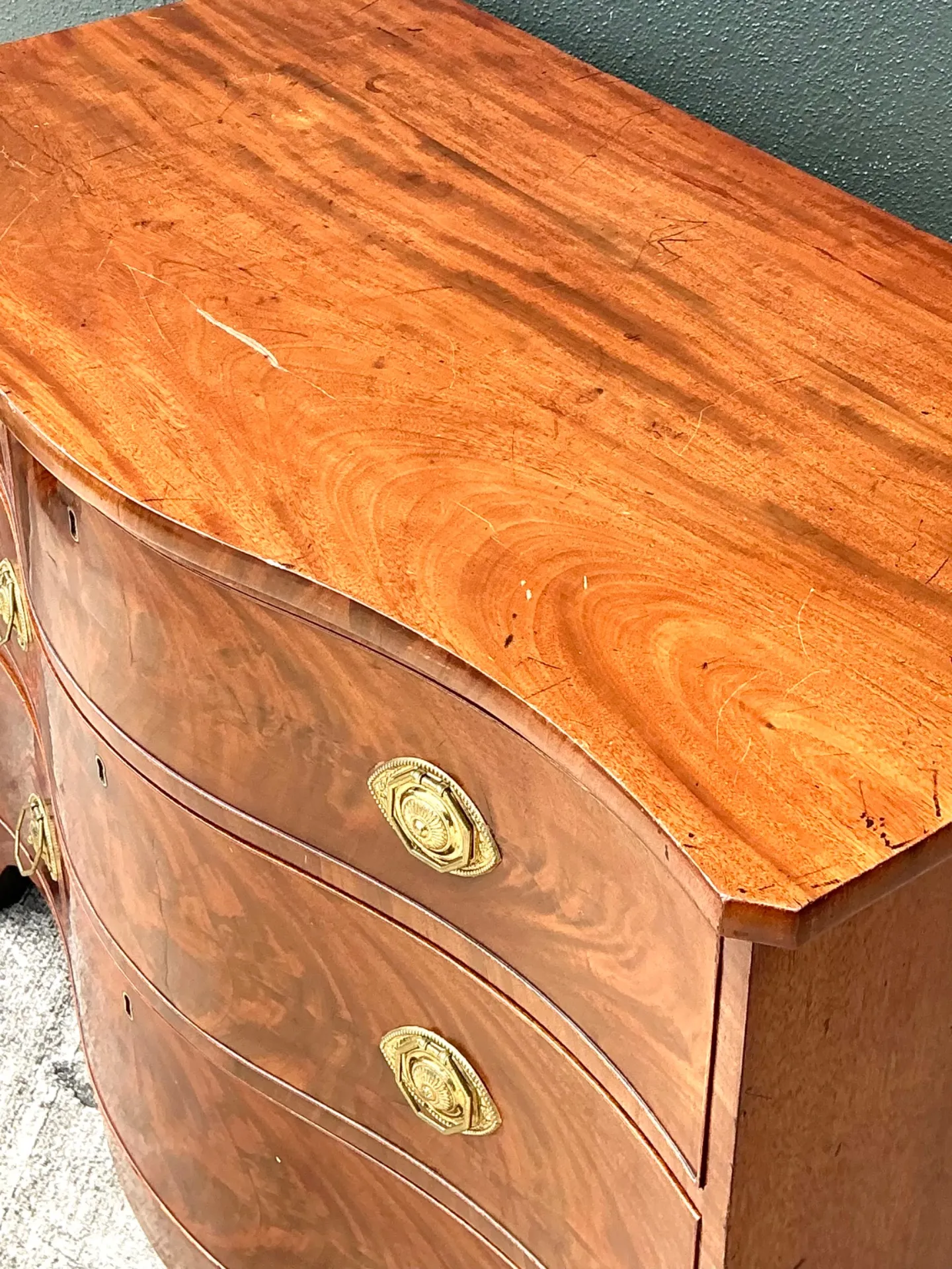 Vintage George 111 Serpentine Commode — additional photo 8