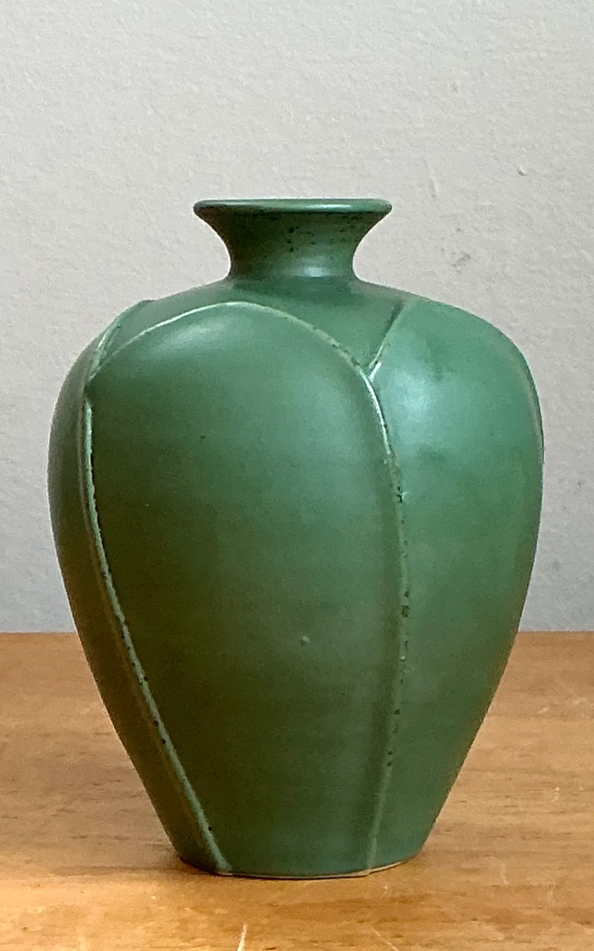 Vintage Geometric Green Ceramic Vase — additional photo 6