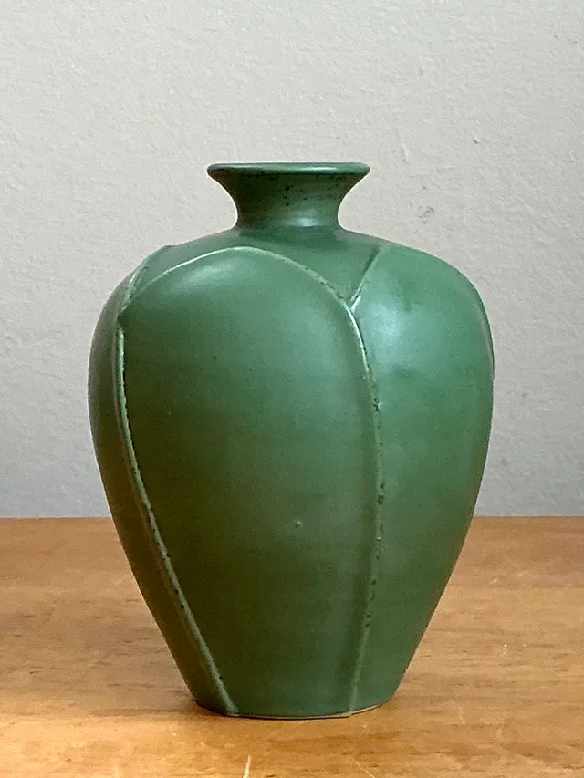Vintage Geometric Green Ceramic Vase — additional photo 6