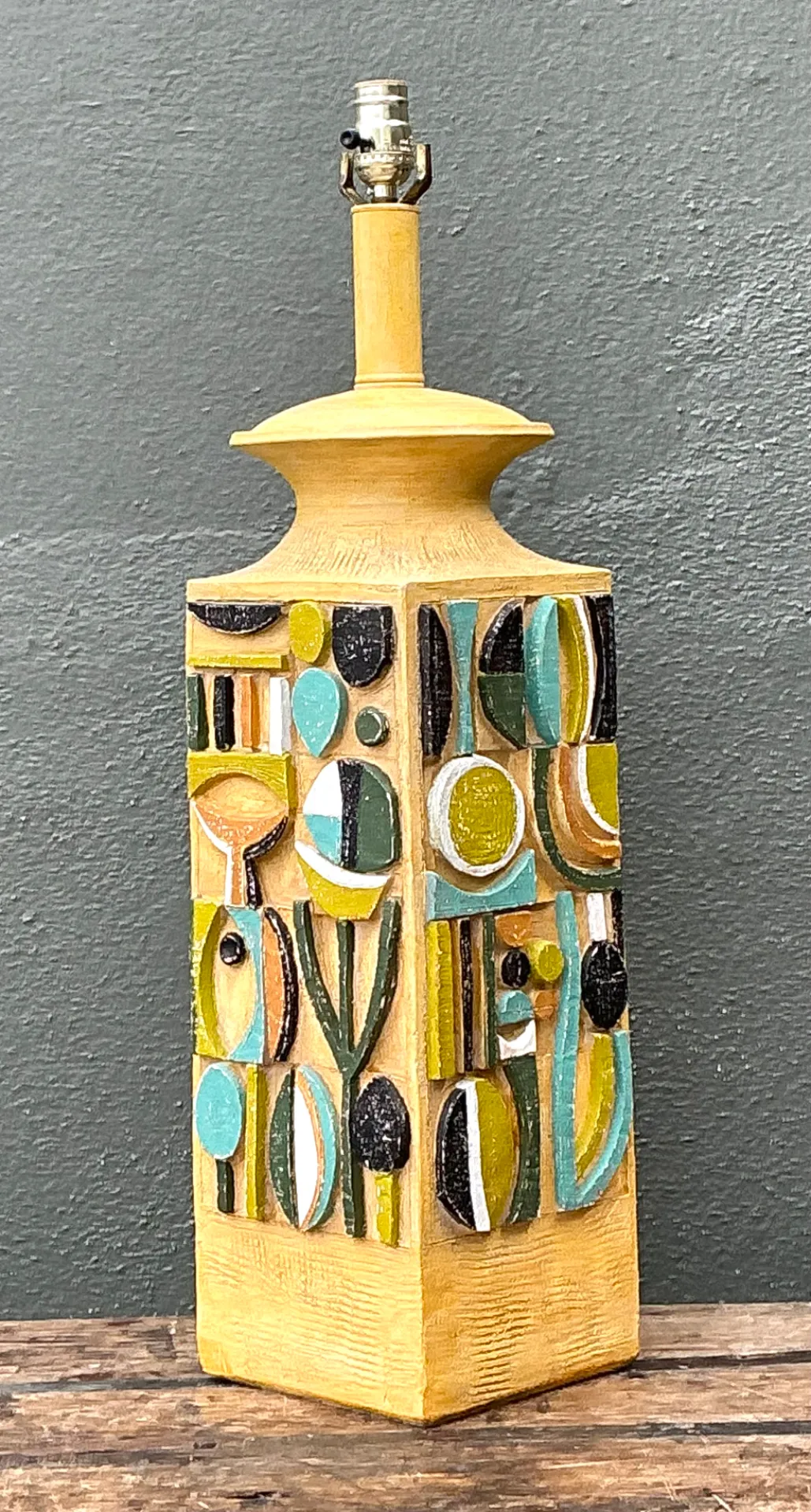 Vintage MCM Abstract Ceramic Table Lamp — additional photo 2