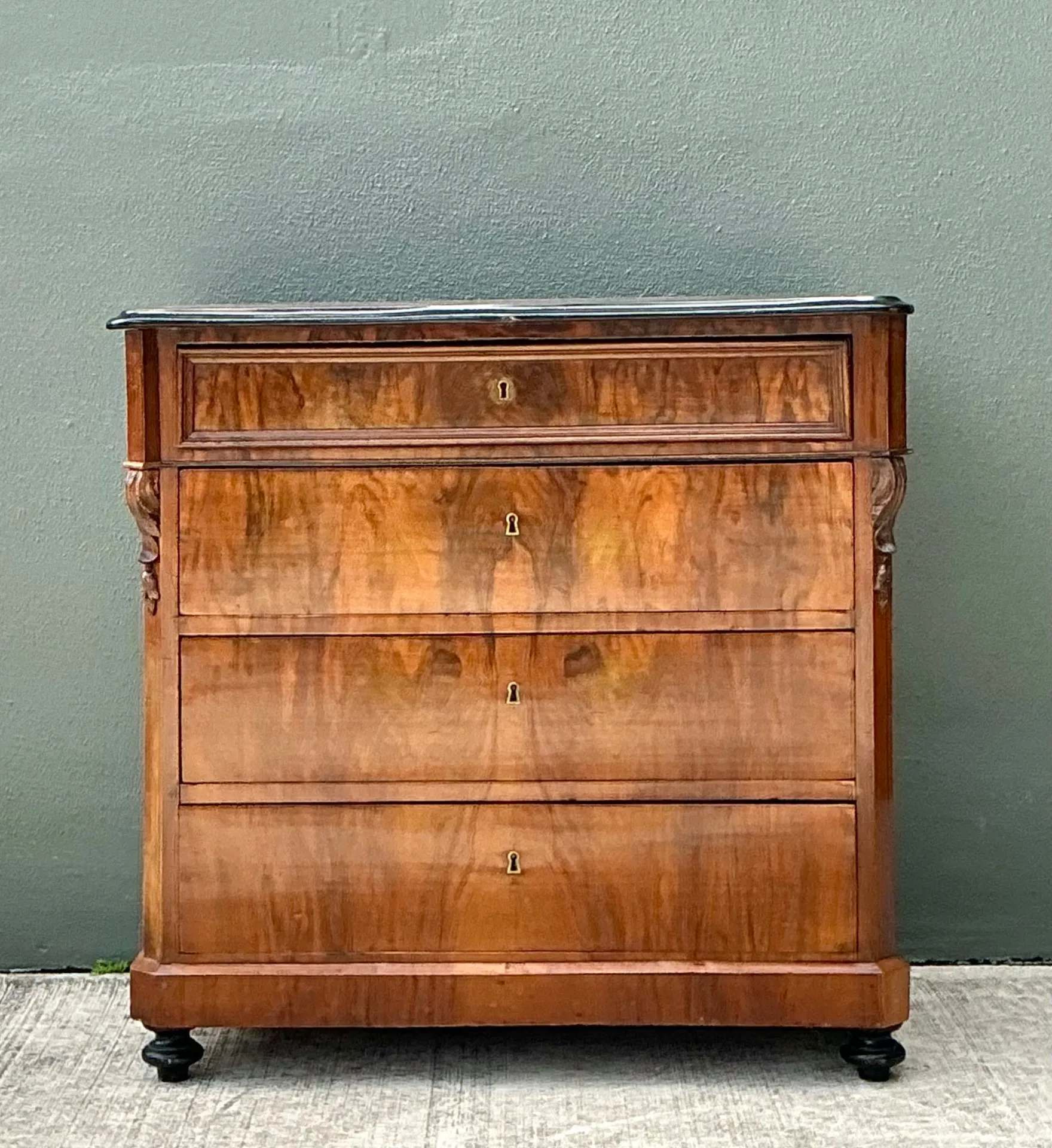 Vintage Birdseye Maple Chest Of Drawers After Biedermeier — additional photo 2