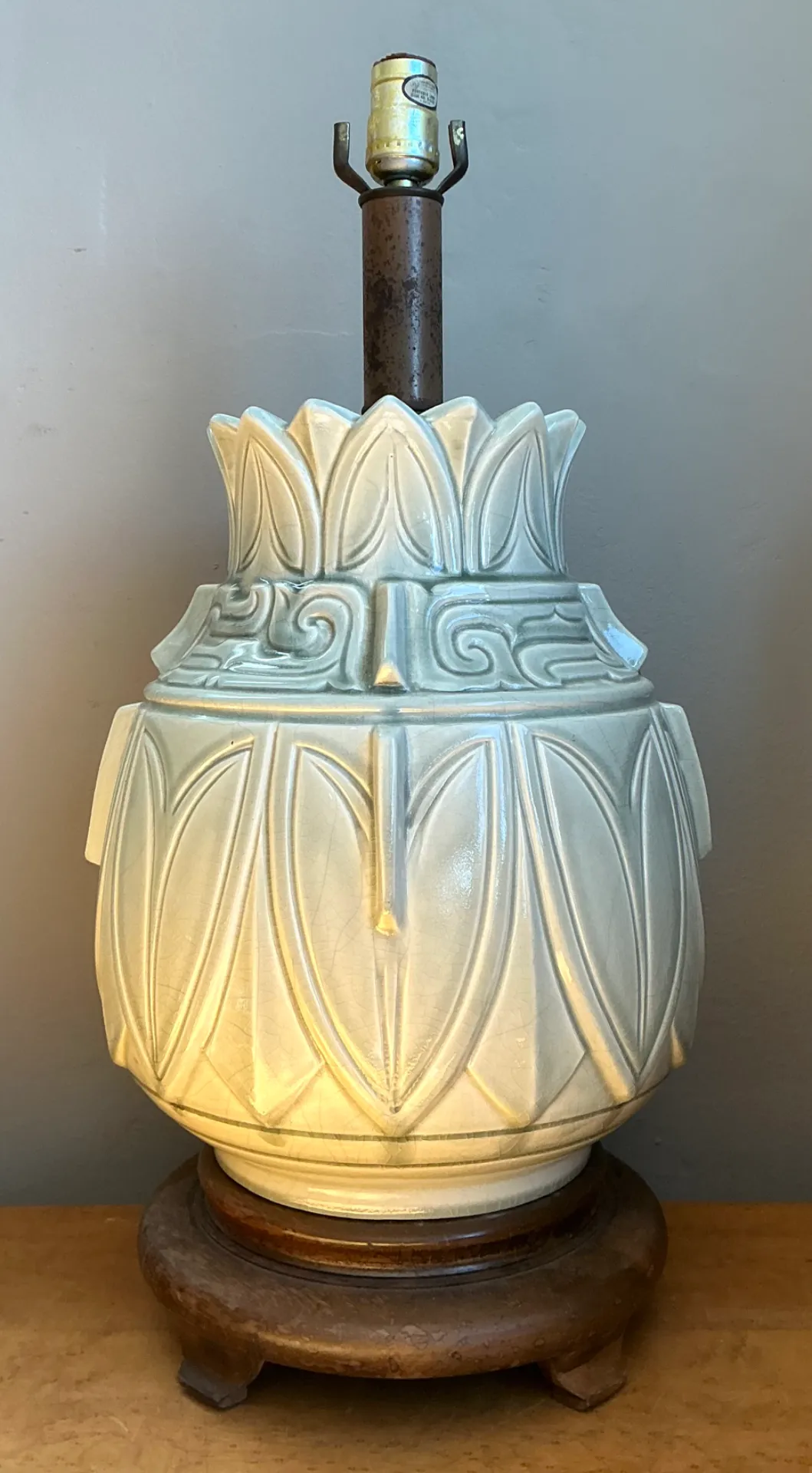 Vintage Glazed Ceramic Table Lamp with Wood Base — additional photo 8