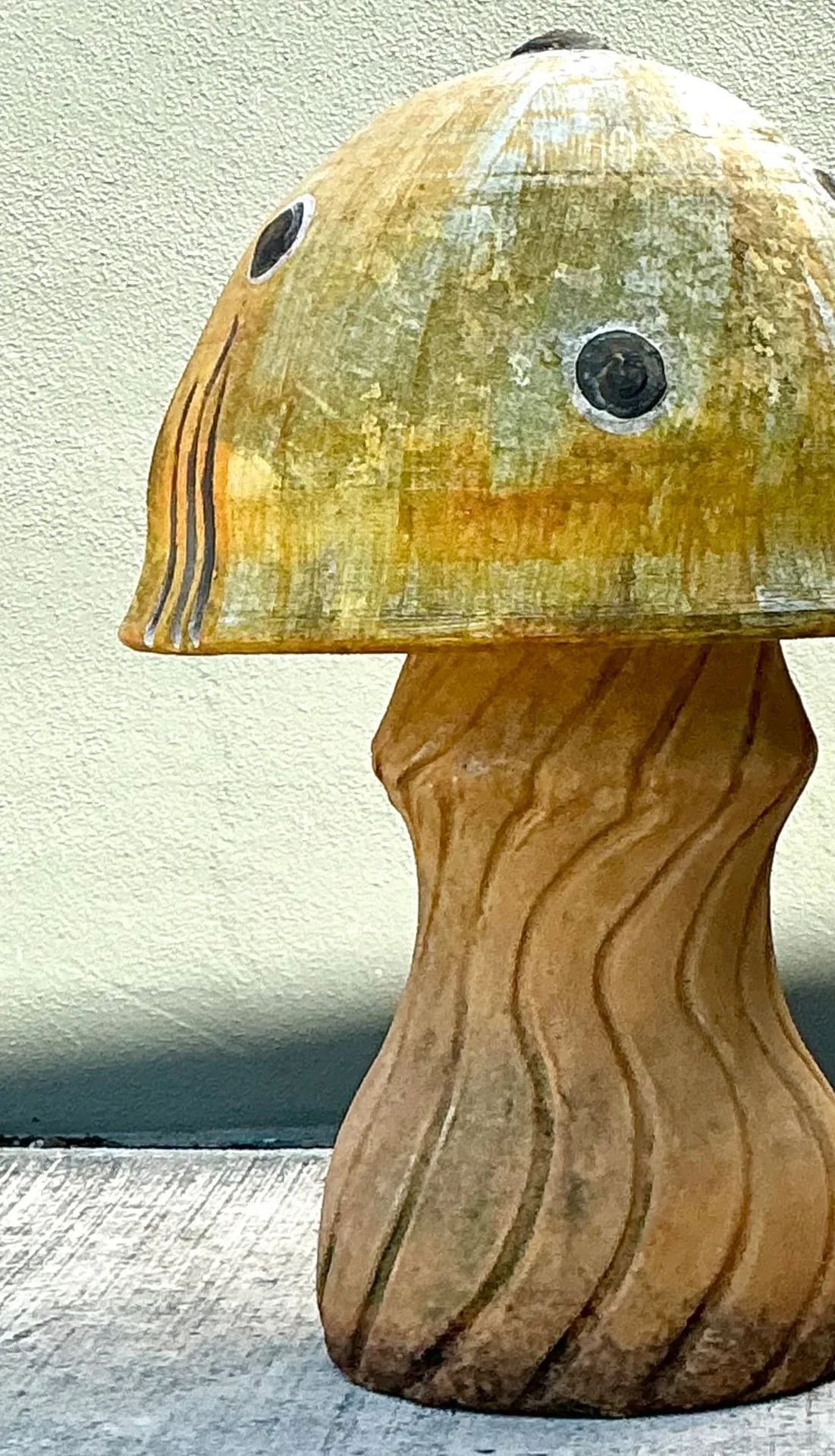 Vintage Distressed Garden Mushroom Statue — additional photo 2