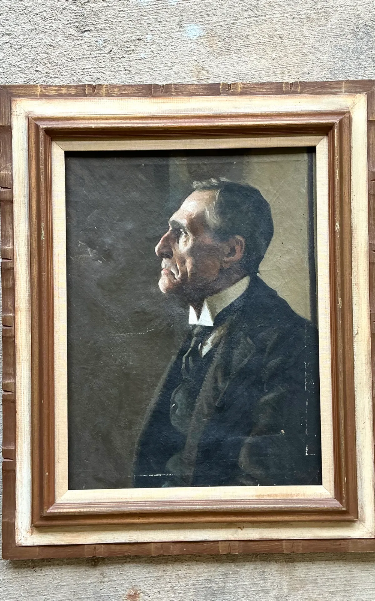 Vintage Male Portrait Oil Painting — additional photo 4