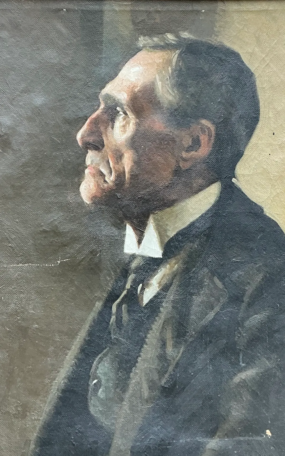 Vintage Male Portrait Oil Painting — additional photo 7