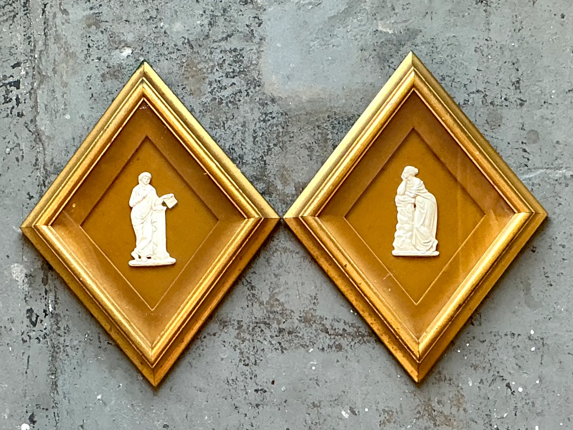Vintage Gilt Framed Porcelain Reliefs - Set of Two — additional photo 3