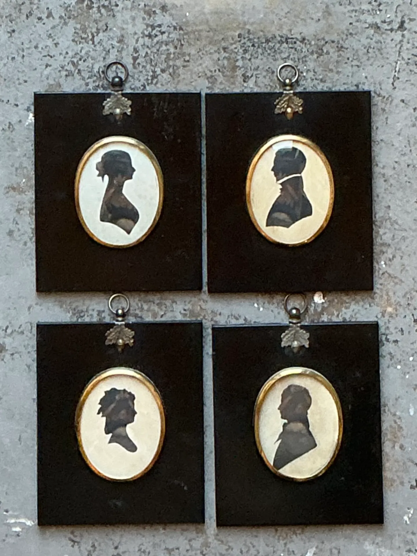 Vintage Silhouette Portraits in Black Frames - Set Of 4 — additional photo 3