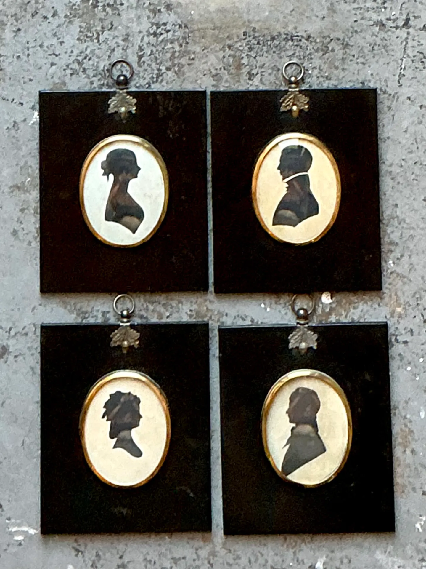 Vintage Silhouette Portraits in Black Frames - Set Of 4 — additional photo 5