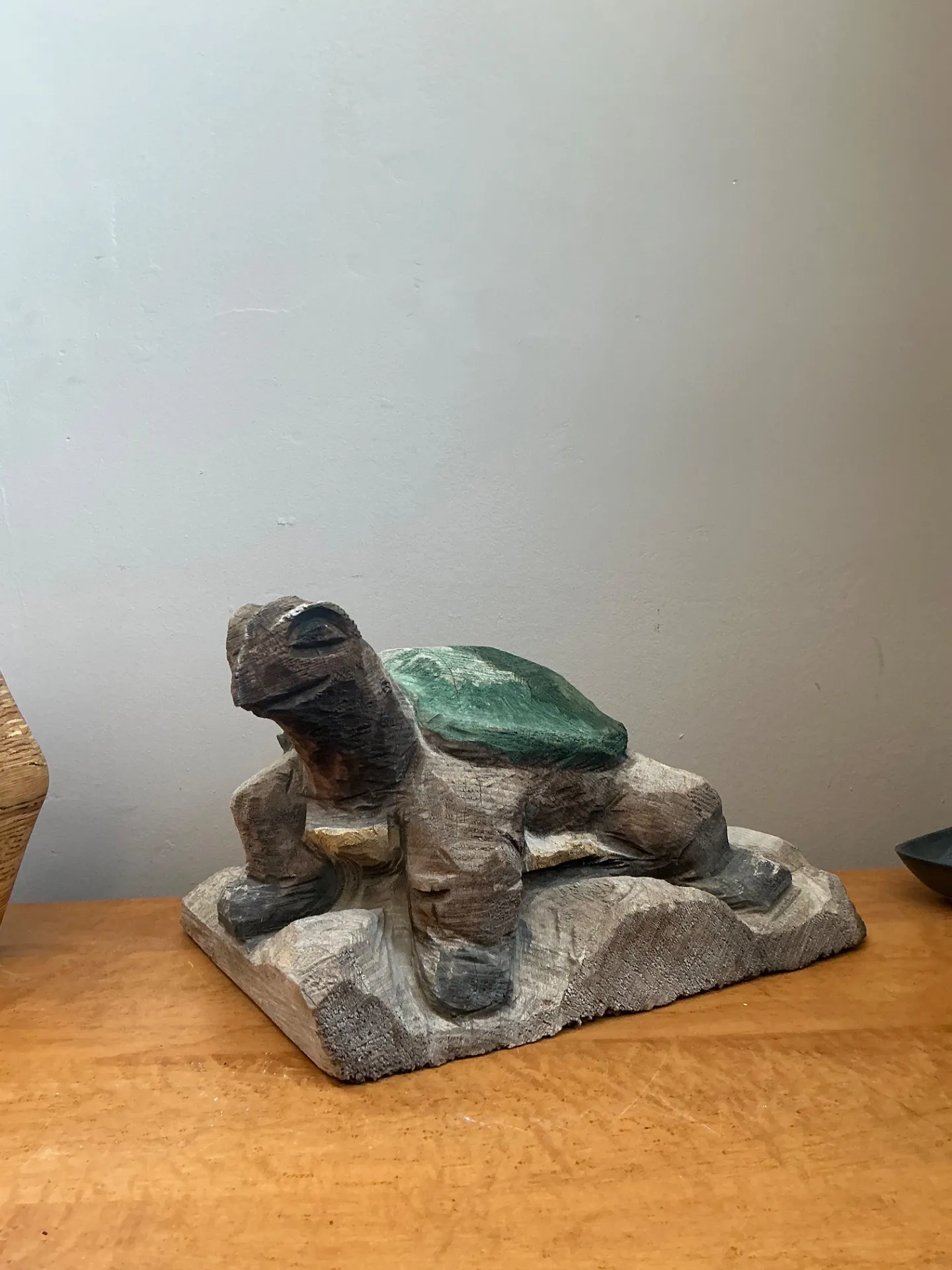 Vintage Hand Carved Turtle Sculpture — additional photo 7