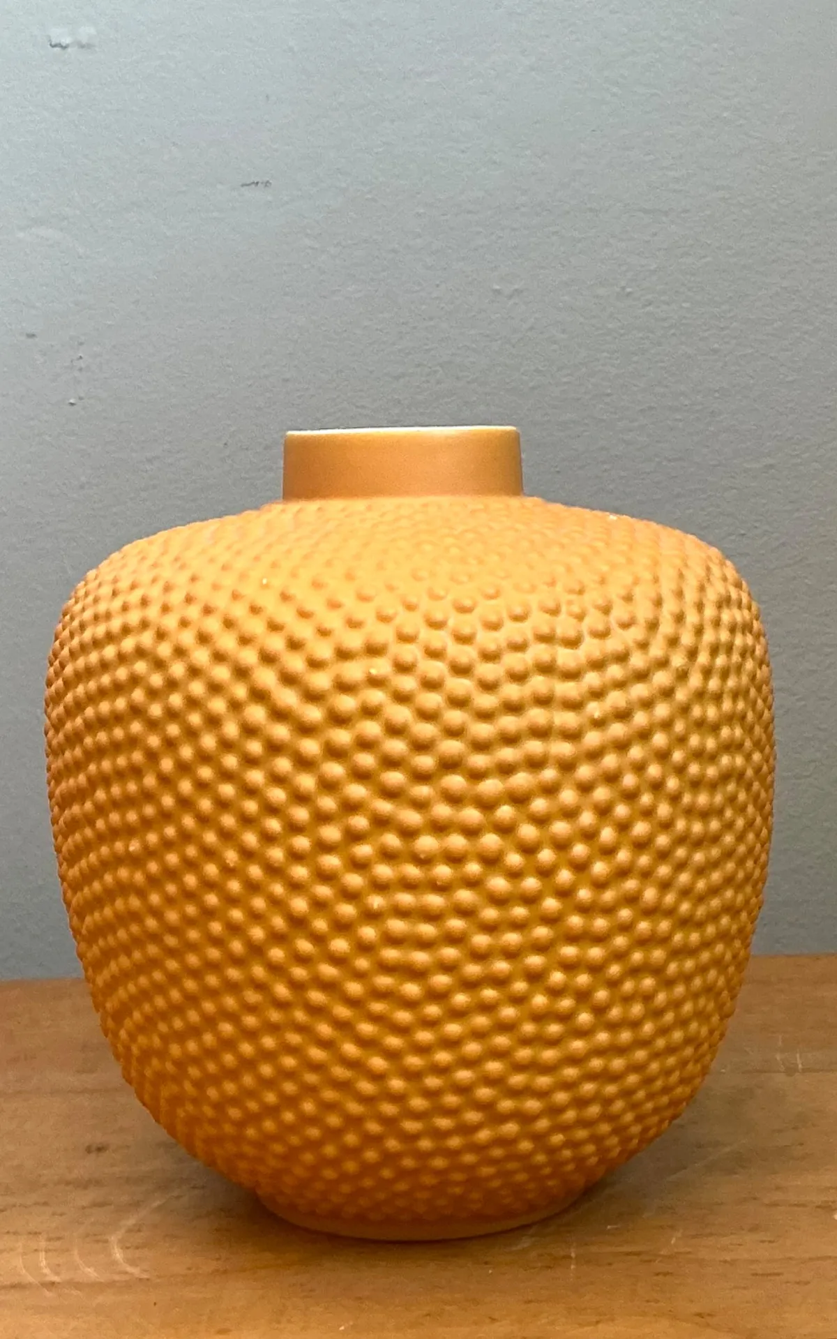 Mid-Century Modern Swiss Orange Ceramic Vase — additional photo 6