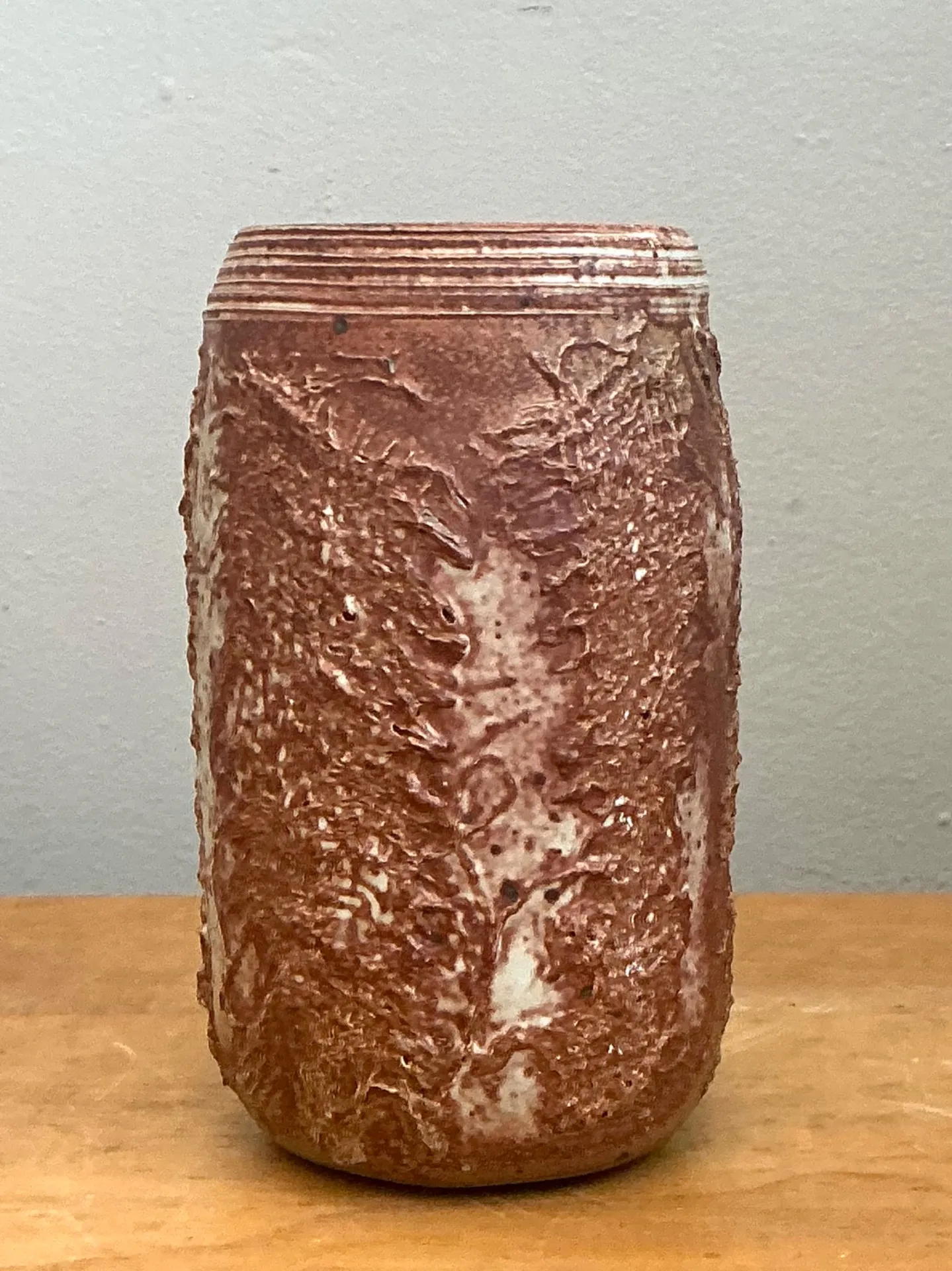 Vintage Brown Textured Studio Pottery Vase — additional photo 3