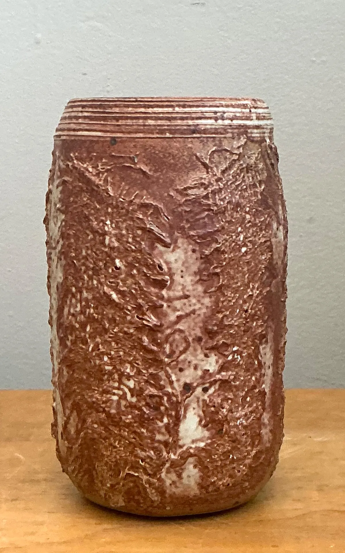 Vintage Brown Textured Studio Pottery Vase — additional photo 3