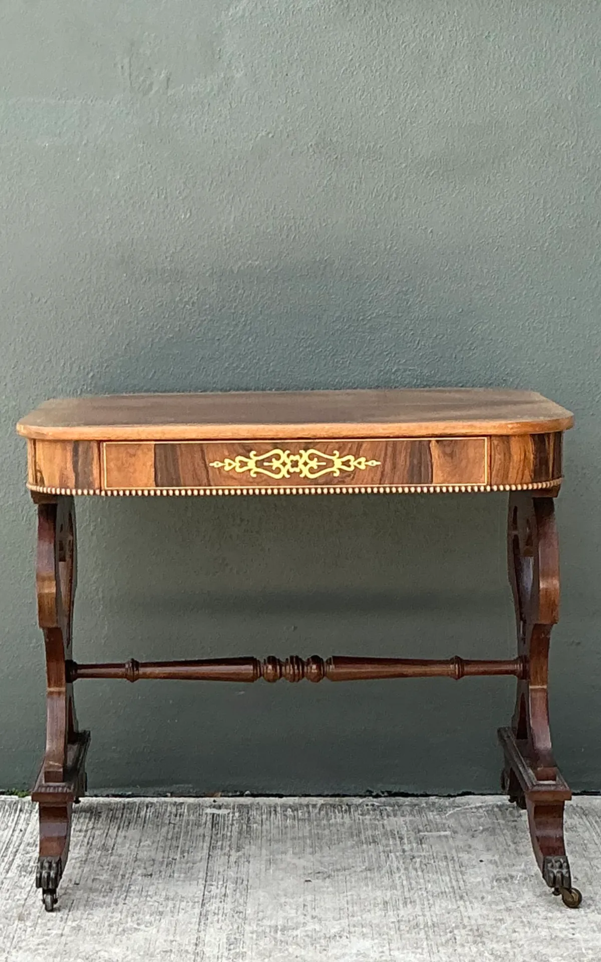 Vintage Wood and Brass Inlaid Side Table — additional photo 3