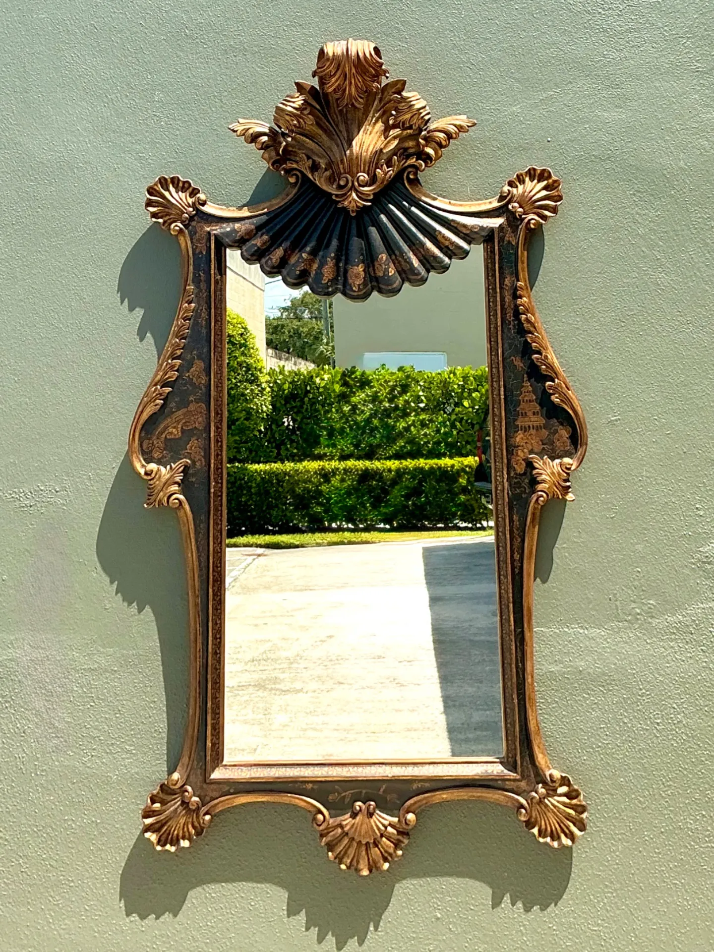 Vintage William Switzer Gilt Chinoiserie Wall Mirror — additional photo 8