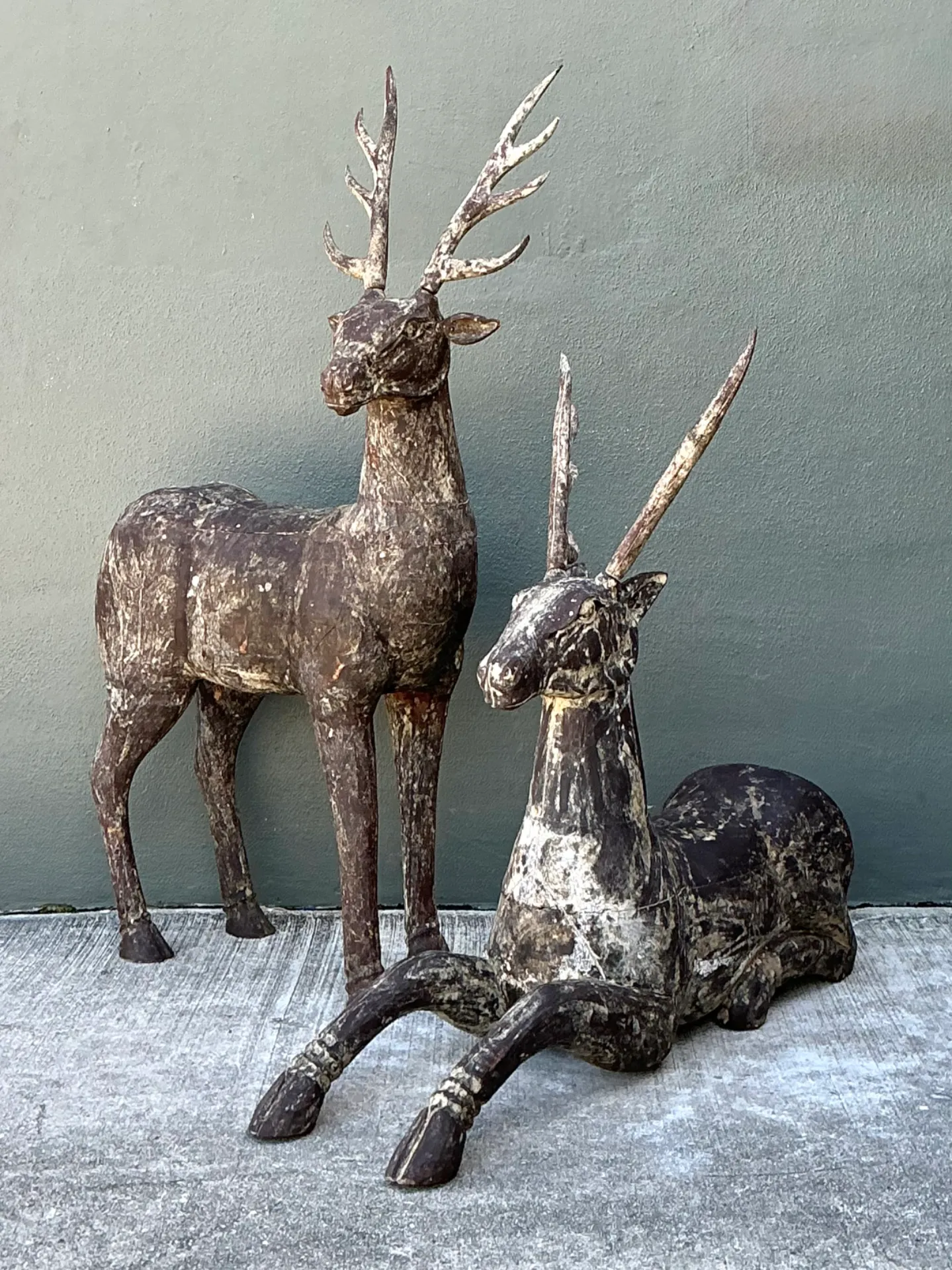 Vintage Carved Wood Deer Sculptures - Pair — additional photo 7