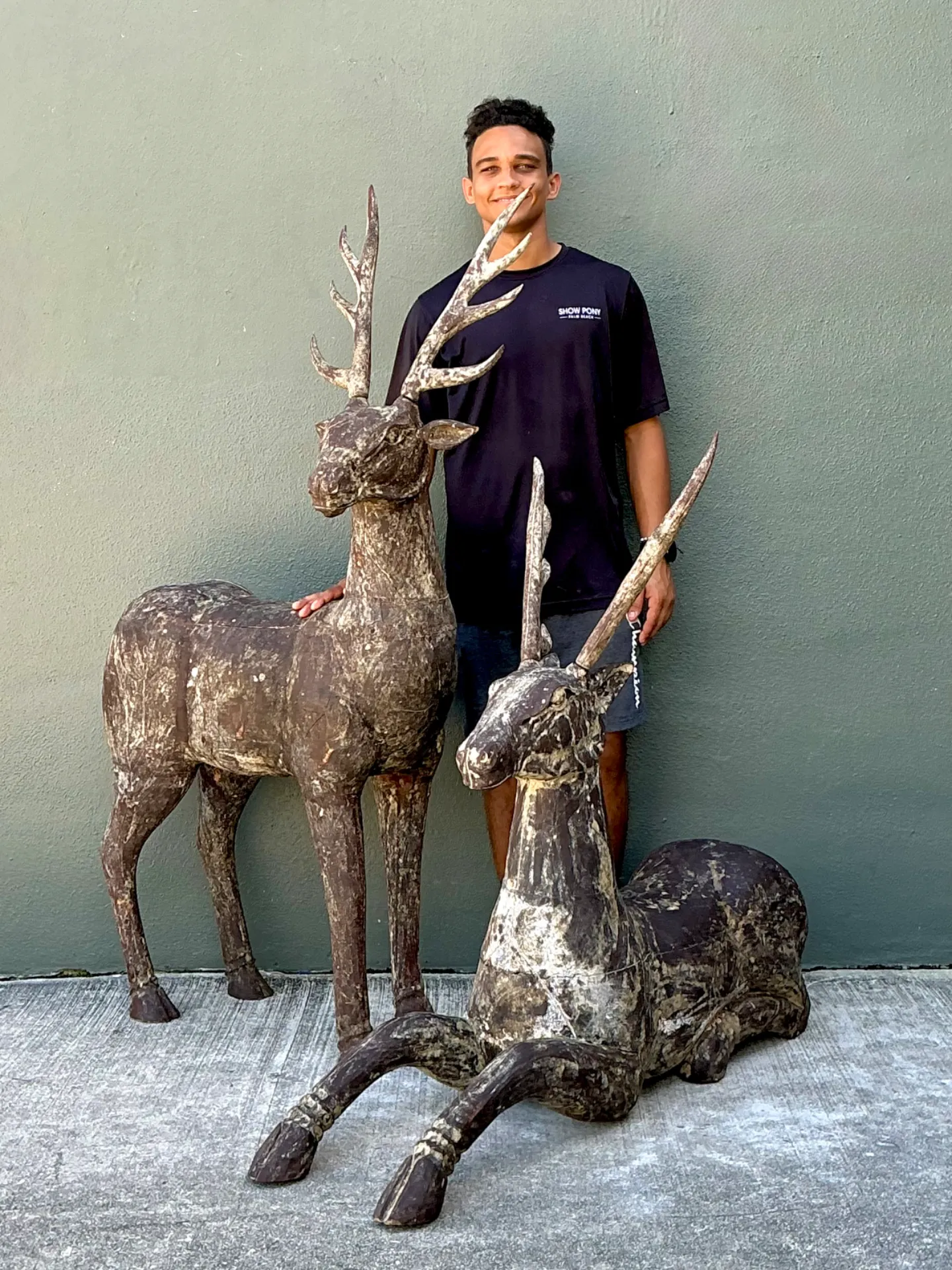 Vintage Carved Wood Deer Sculptures - Pair — additional photo 5