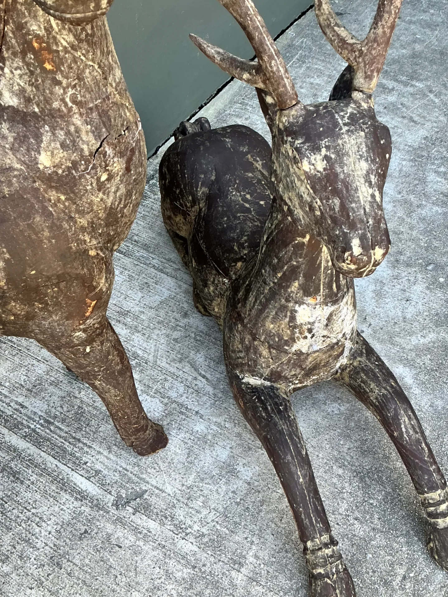 Vintage Carved Wood Deer Sculptures - Pair — additional photo 3