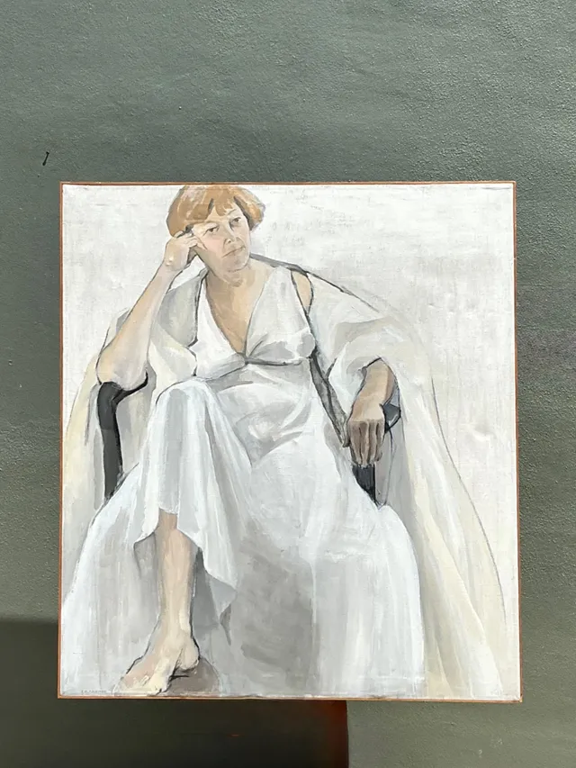 Vintage Portrait of Seated Woman Oil Painting — additional photo 3
