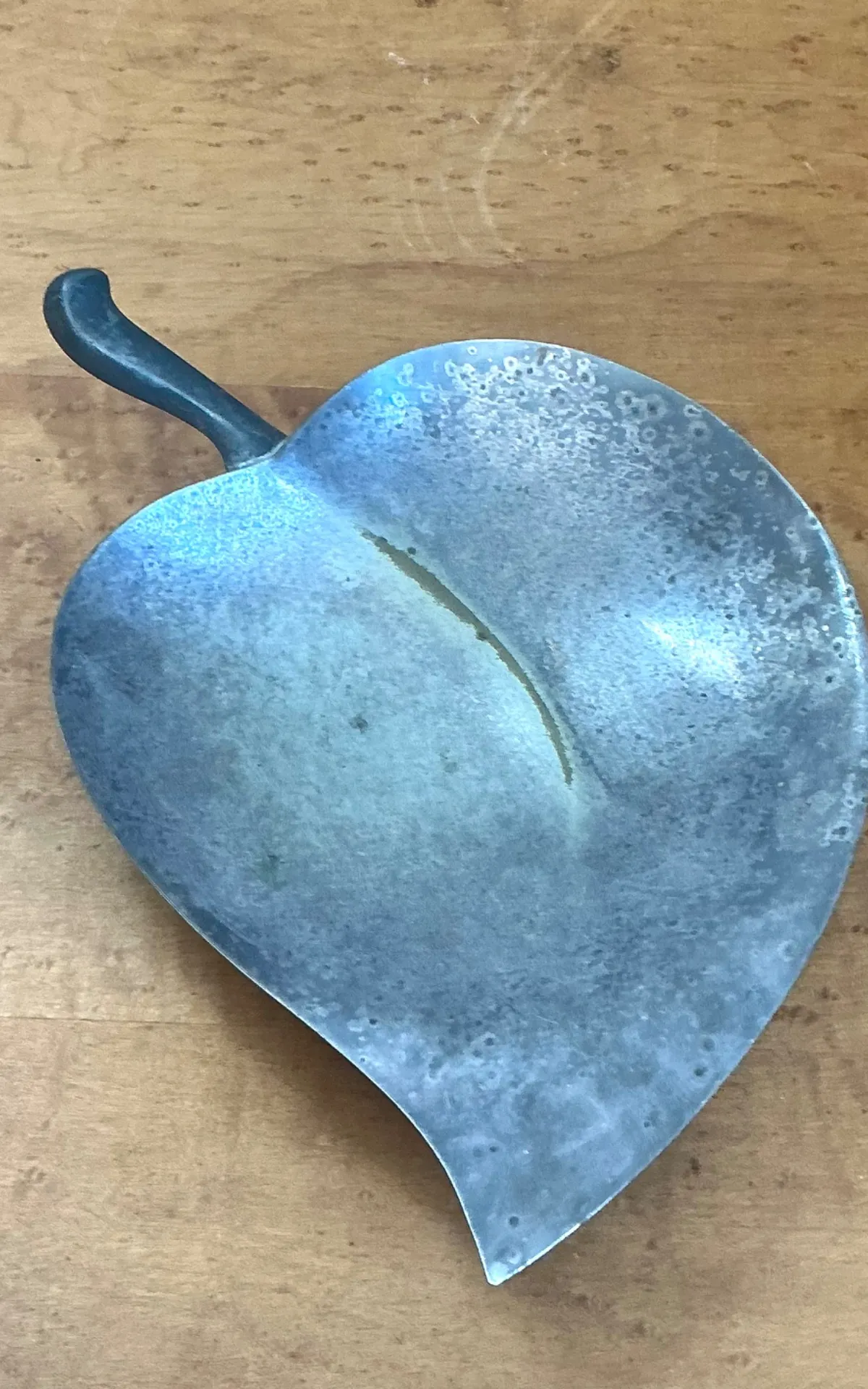 Vintage Decorative Leaf Metal Bowl