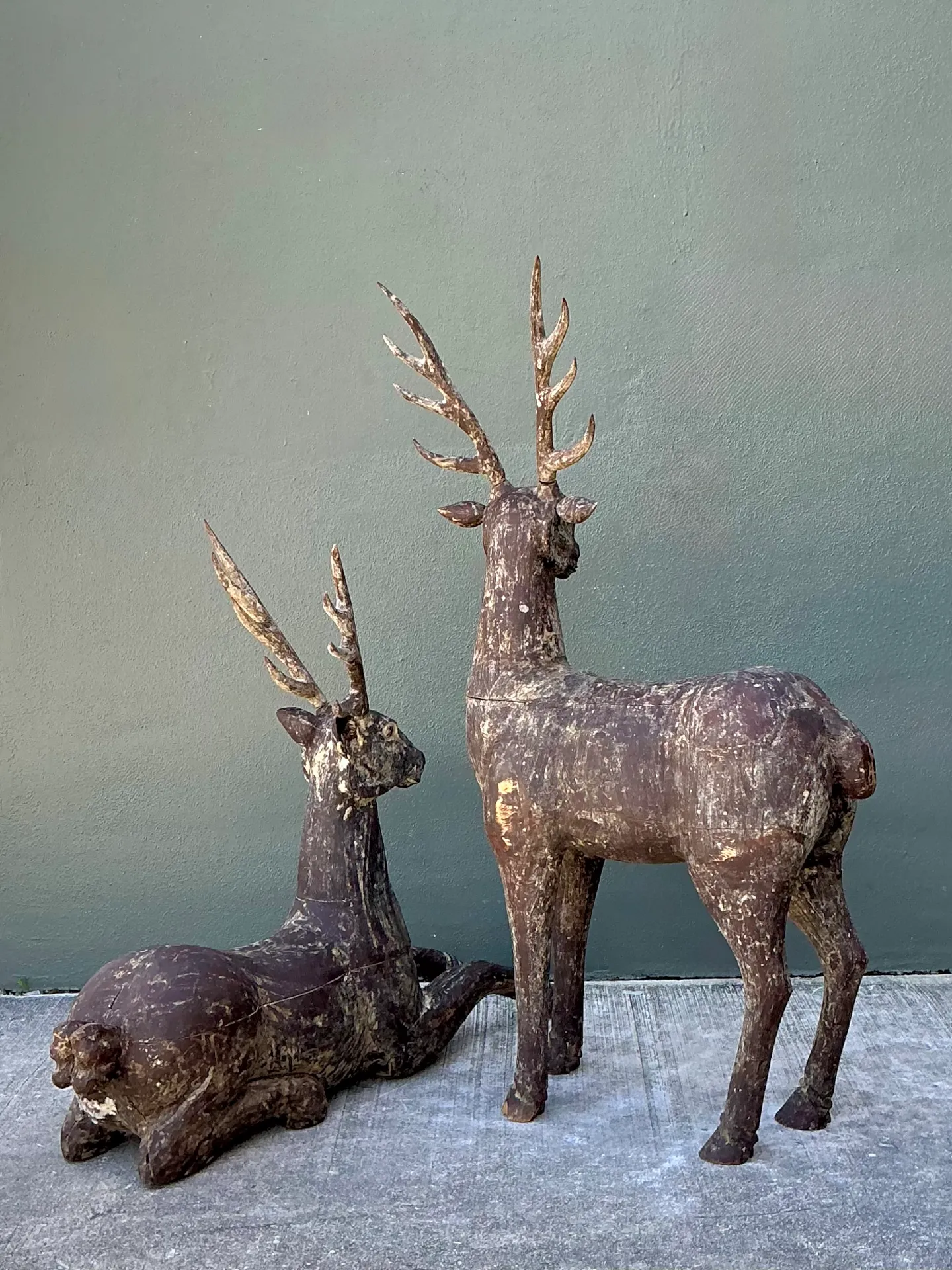 Vintage Carved Wood Deer Sculptures - Pair — additional photo 6